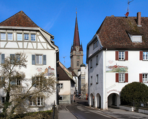 Obertor der
                                                  radolfzeller Altstadt
                                                  mit Mnster