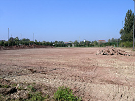 Neubau eines Kunstrasen-Sportplatz auf der Mettnau Herbst/Winter 2006