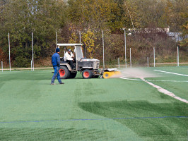 Neubau eines Kunstrasen-Sportplatz auf der Mettnau Herbst/Winter 2006