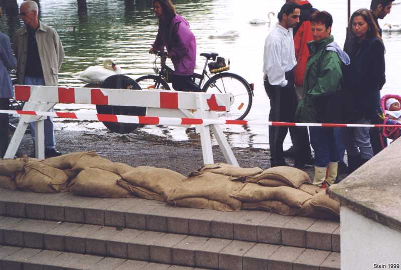 Zugang zur
                                        Bahnhofsunterfhrung